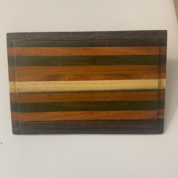 Gorgeous Marquetry Wood box with Red Velvet lining. MCM Pyramid style top - Picture 6 of 14